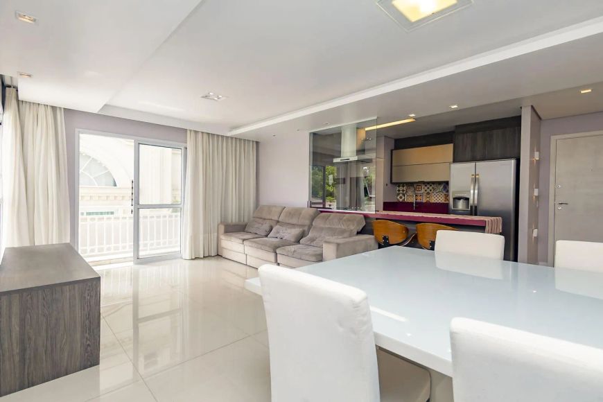 Apartamento mobiliado - Centro Cívico - Curitiba.