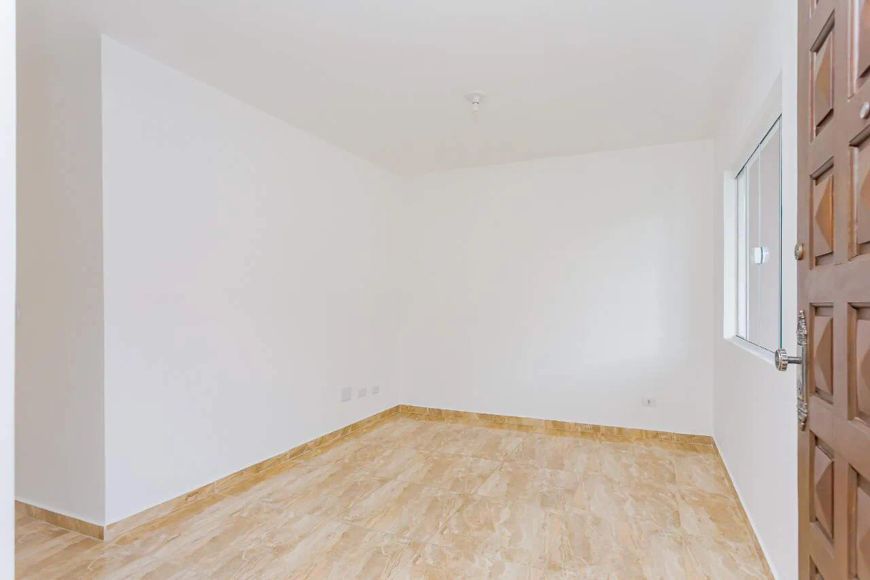 Sobrado para aluguel, 3 quartos, 1 vaga, Bairro Alto - Curitiba/PR