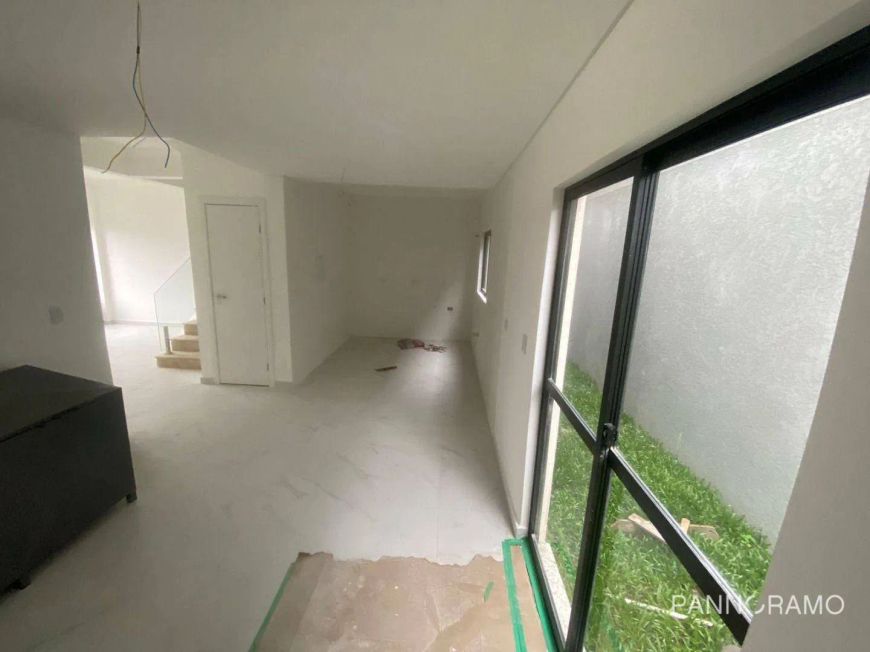 Lindo Sobrado à Venda No Uberaba – 4 Quartos, 1 Suíte! ??