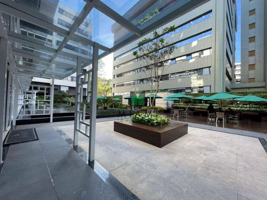 Conjunto para alugar, 43 m² por R$ 3.175,00/mês - Ahú - Curitiba/PR