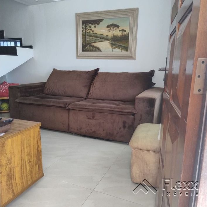 Sobrado com 3 dormitórios à venda, 123 m² por R$ 594.000,00 - Capão Raso - Curitiba/PR