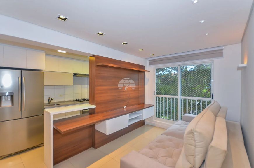 Apartamento desocupado mobiliado