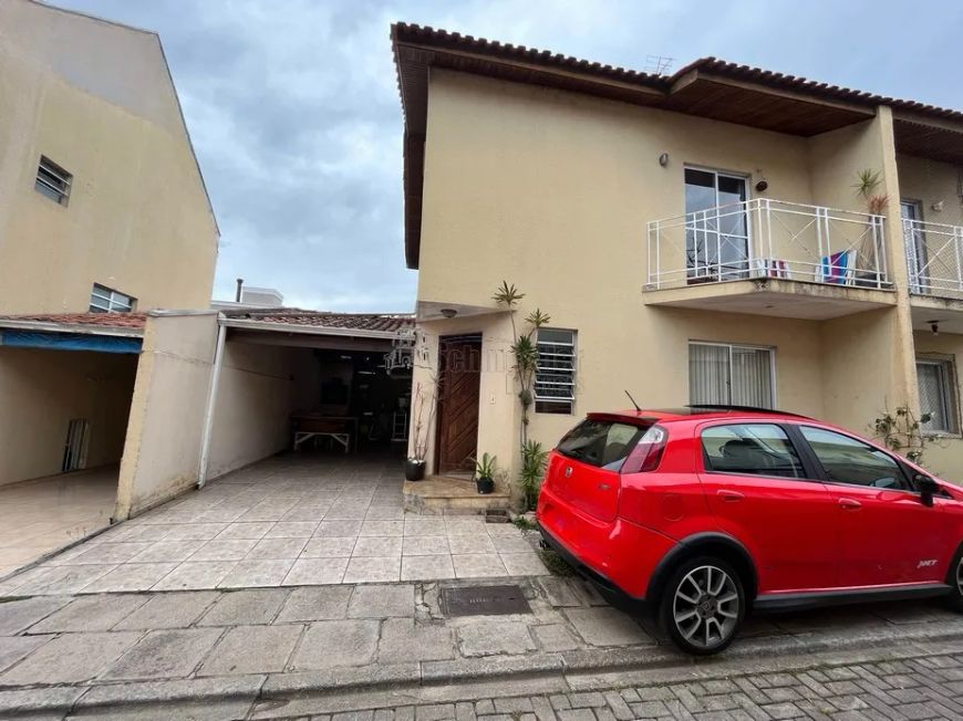 Sobrado com 3 quartos à venda por R$ 499000.00, 86.78 m2 - BOQUEIRAO - CURITIBA/PR