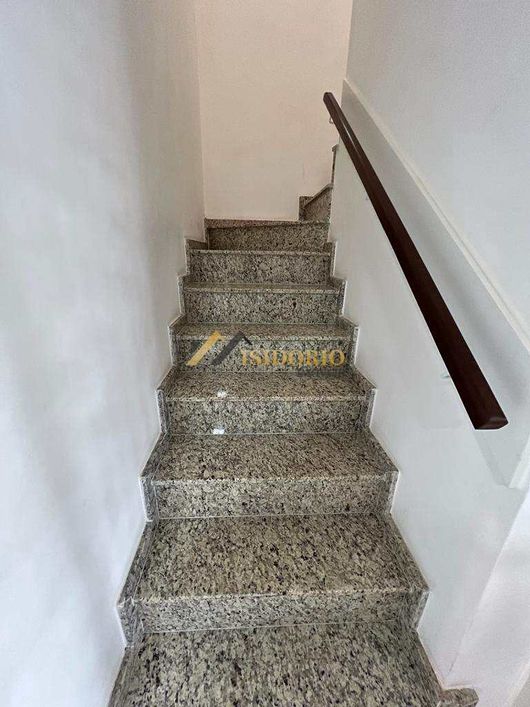OPORTUNIDADE!!! SOBRADO, 03 QTS, SUÍTE, CHURRASQ, 02 VAGAS