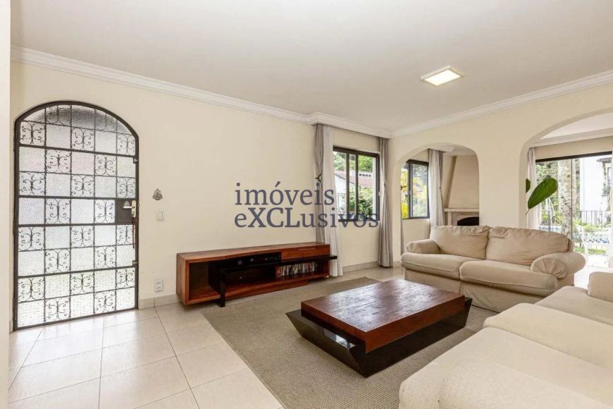 Casa à venda no Condomínio Solar das Flores - Exclusividade e conforto para sua família!