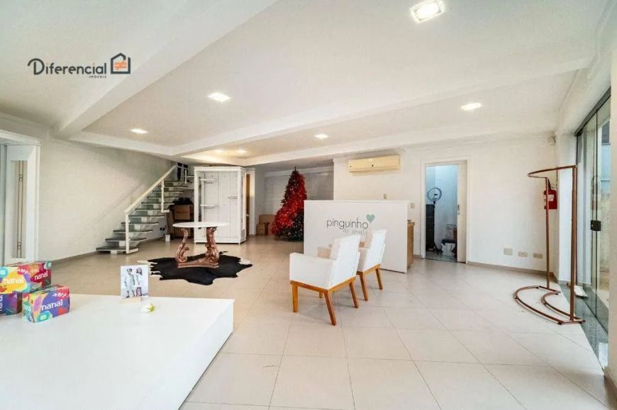 Loja à venda, 122 m² por R$ 840.000,00 - Cristo Rei - Curitiba/PR