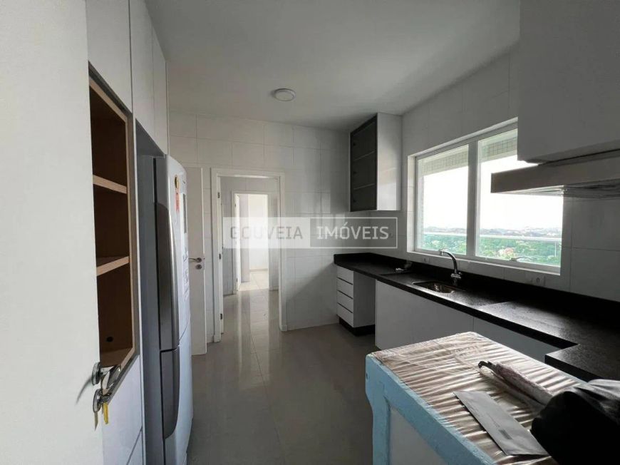 Apartamento 4 Dormitórios, 3 Suítes, 189 m², aluguel de R$ 11.900 + Taxas - Mossunguê, Curitiba (PR)