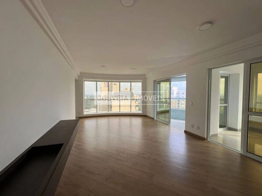 Apartamento 4 Dormitórios, 3 Suítes, 189 m², aluguel de R$ 11.900 + Taxas - Mossunguê, Curitiba (PR)