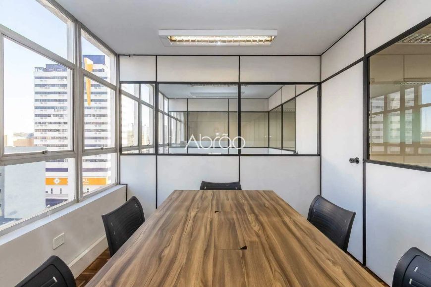 Sala comercial moderna à Venda no Centro de Curitiba - Próximo ao Clube Militar – 86 m² | Ref 284