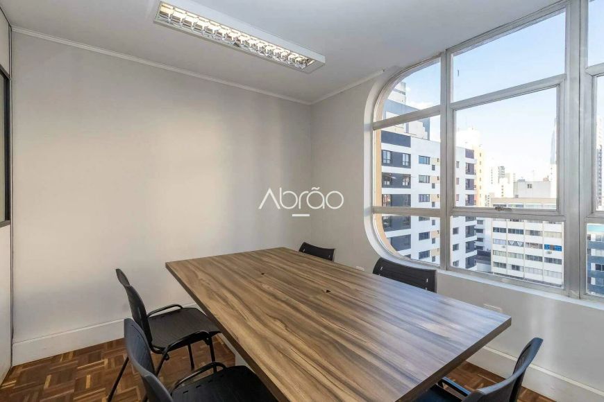 Sala comercial moderna à Venda no Centro de Curitiba - Próximo ao Clube Militar – 86 m² | Ref 284