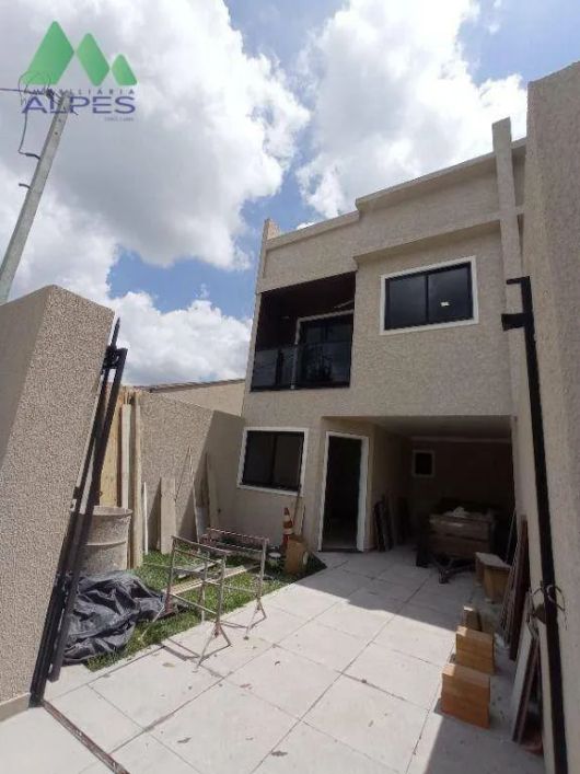 Sobrado com 3 dormitórios à venda, 165 m² por R$ 720.000,00 - Xaxim - Curitiba/PR