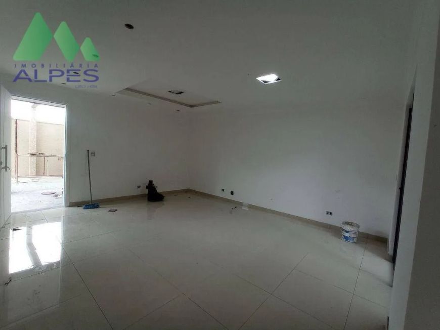 Sobrado com 3 dormitórios à venda, 165 m² por R$ 720.000,00 - Xaxim - Curitiba/PR