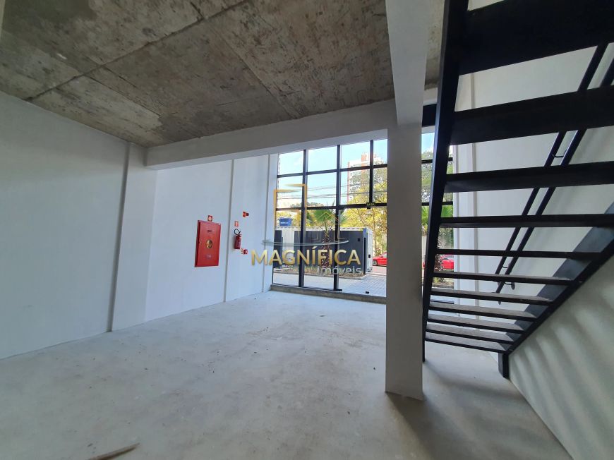 Loja/Ponto Comercial.Que tal instalar sua empresa em um magnífico imóvel em um dos melhores bairros