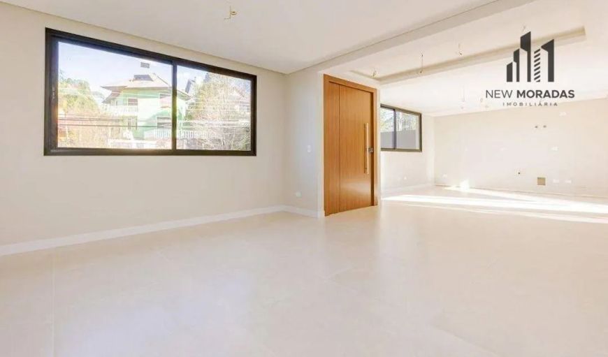 Oportunidade, Sobrado 4 quartos à venda, 215 m² - Mossunguê.