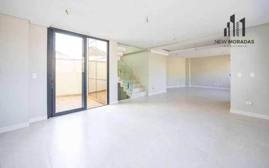 Oportunidade, Sobrado 4 quartos à venda, 215 m² - Mossunguê.