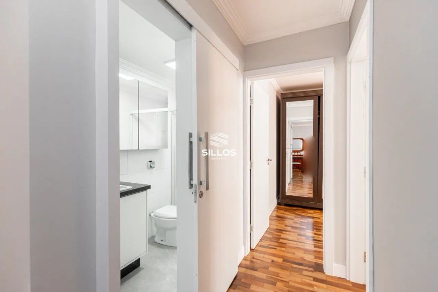 Apartamento com 2 quartos para alugar no Bigorrilho em Curitiba.
