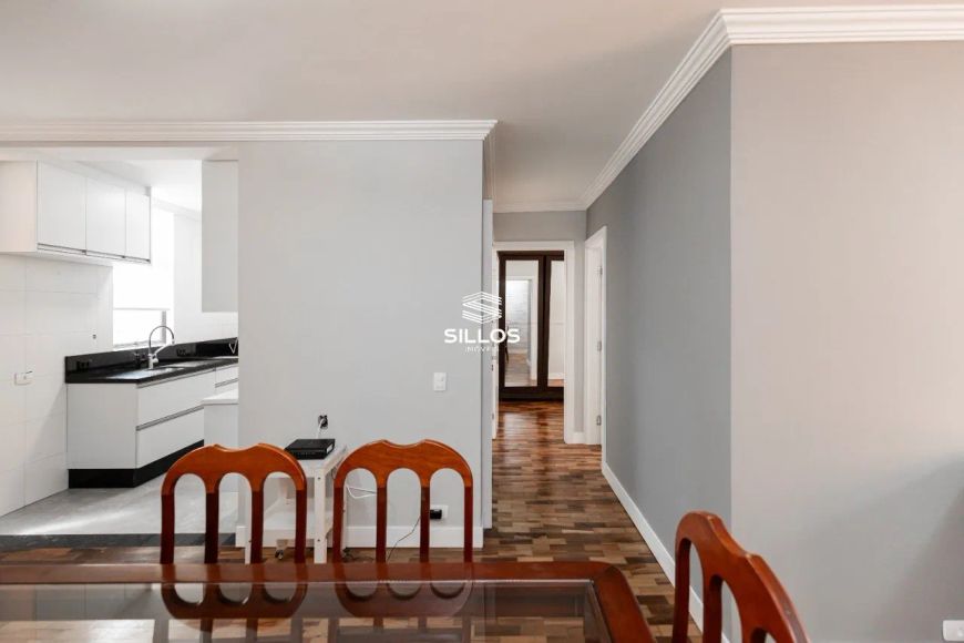 Apartamento com 2 quartos para alugar no Bigorrilho em Curitiba.