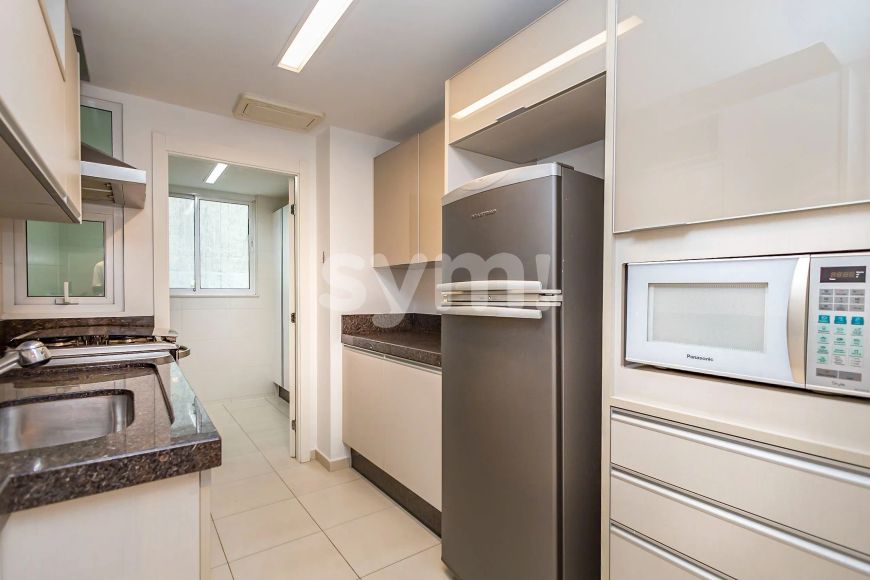 Apartamento mobiliado 03 quartos, Centro Cívico.