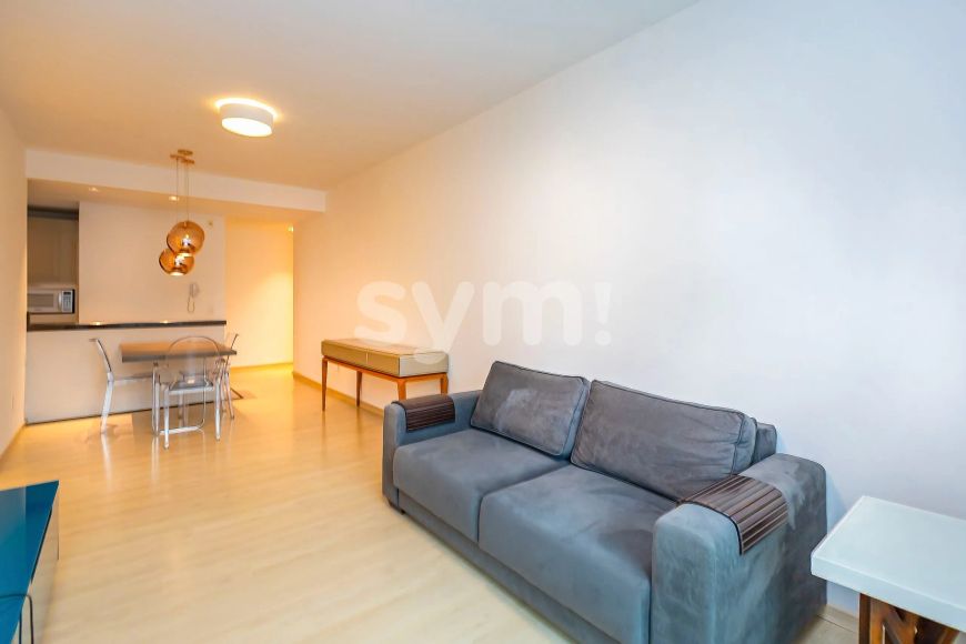 Apartamento mobiliado 03 quartos, Centro Cívico.