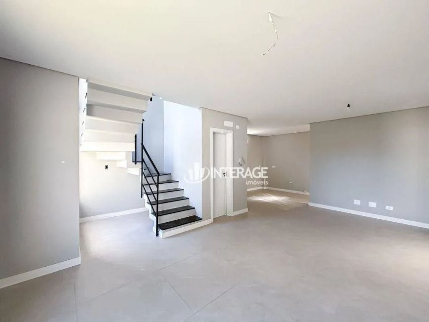 Sobrado com 3 Quartos à venda, 142 m² por R$ 1.100.000 - Santa Felicidade - Curitiba/PR
