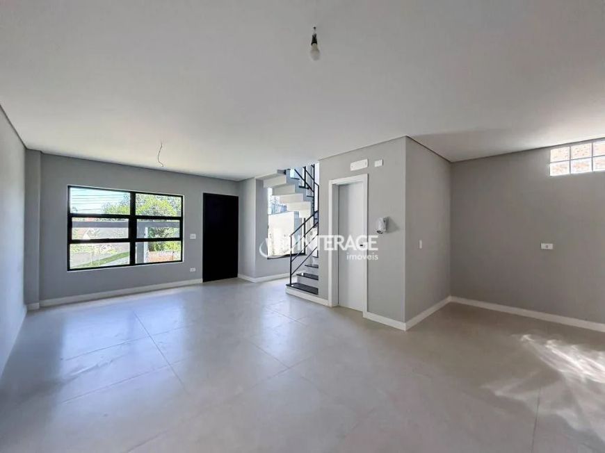 Sobrado com 3 Quartos à venda, 142 m² por R$ 1.100.000 - Santa Felicidade - Curitiba/PR