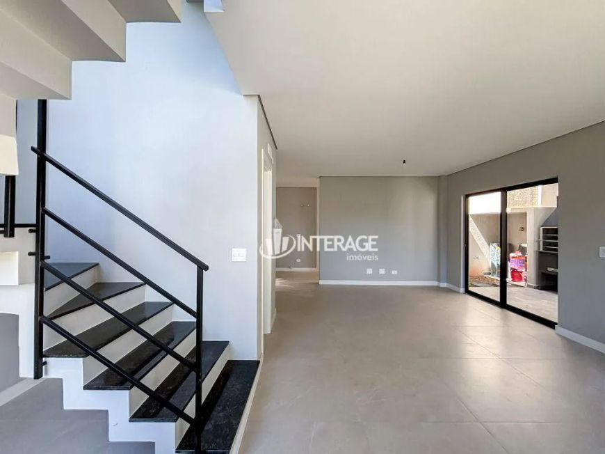 Sobrado com 3 Quartos à venda, 142 m² por R$ 1.100.000 - Santa Felicidade - Curitiba/PR