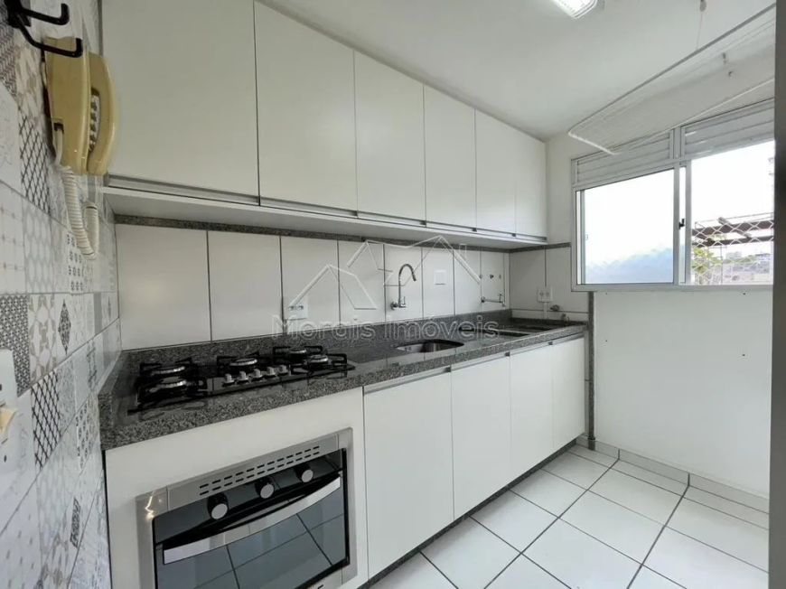 Apartamento para Locação em Curitiba, Bacacheri, 2 dormitórios, 1 suíte, 2 banheiros, 1 vaga