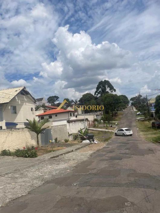 TERRENO NO TINGUI! 500m² DE ÁREA TOTAL, BEM LOCALIZADO