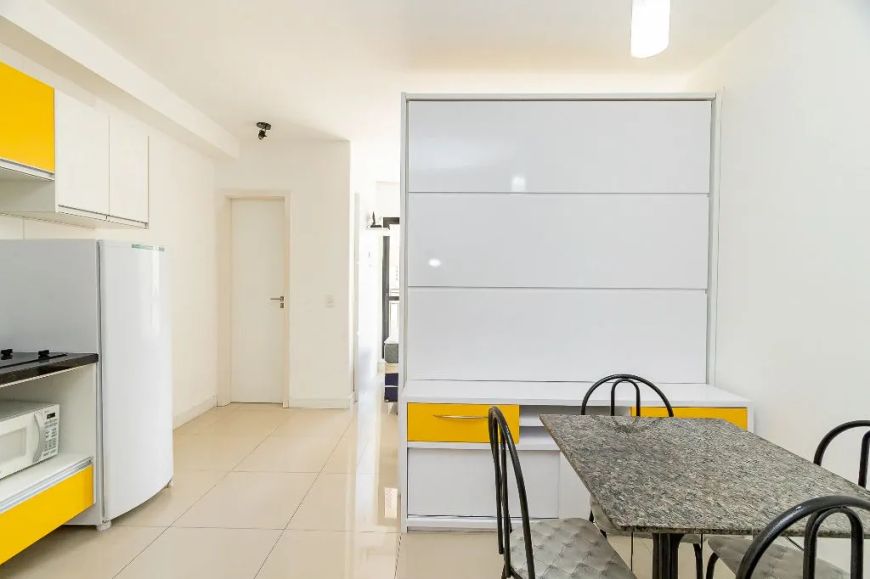Apartamento com 1 dormitório para alugar, 29 m² por R$ 2.602,00/mês - Portão - Curitiba/PR