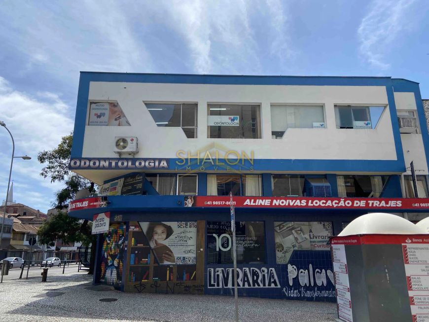 EXCELENTE PREDIO COMERCIAL CENTRO