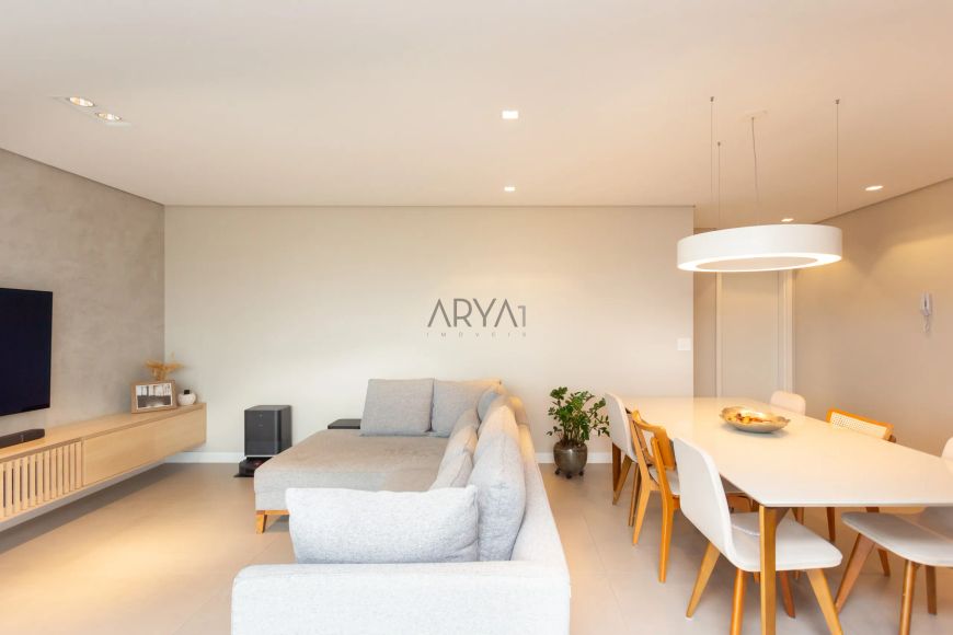 Apartamento à venda no Água Verde ARYA1