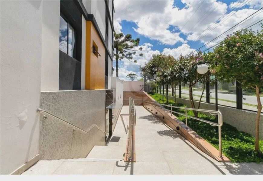 Imóvel para venda tem 185 metros quadrados com 3 quartos em Santo Inácio - Curitiba - PR
