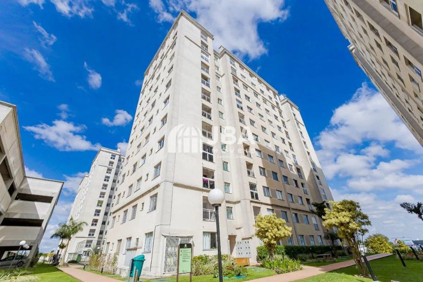 EXCELENTE APARTAMENTO AREJADO/ENSOLARADO