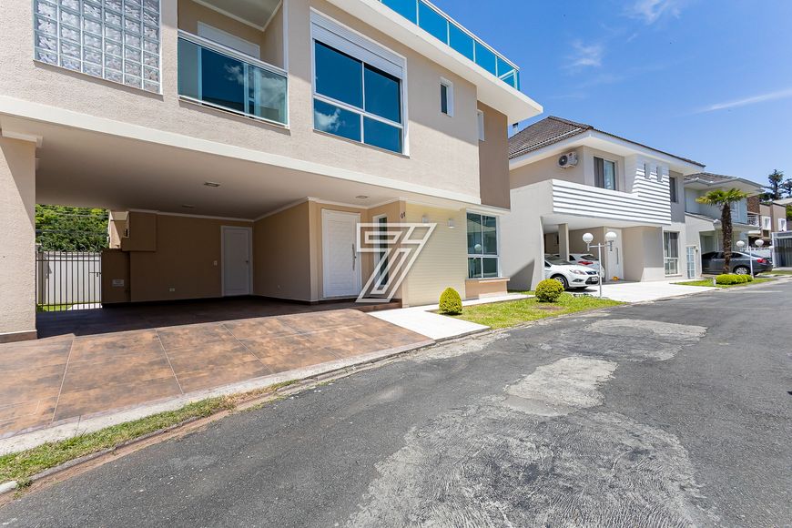 Casa em condomínio Santa Felicidade 354 m2 com 4 suites 4vagas garagem