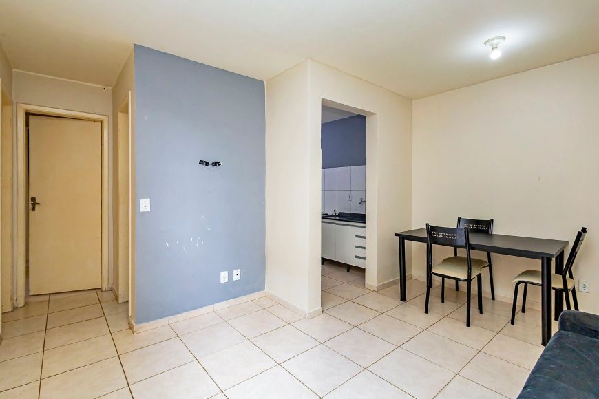 Apartamento TÉRREO à venda, 2 quartos, 44m2, 1 vaga, bairro Santa Cândida – Curitiba/PR