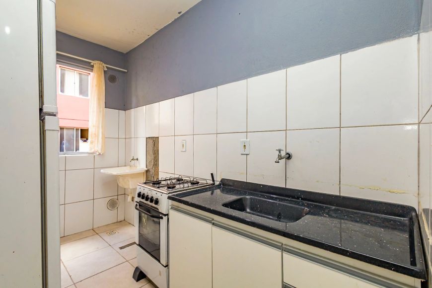Apartamento TÉRREO à venda, 2 quartos, 44m2, 1 vaga, bairro Santa Cândida – Curitiba/PR
