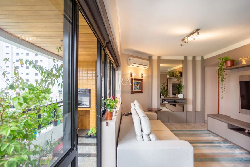 APARTAMENTO 144M²* EDIF PORTAL DO ECOVILLE * 4 DORM * SACADA * FACE NORTE * MOBILIADO