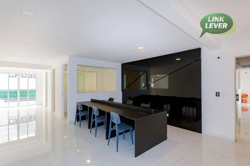 Apartamento com 3 dormitórios à venda, 102 m² por R$ 959.123,37 - Bacacheri - Curitiba/PR