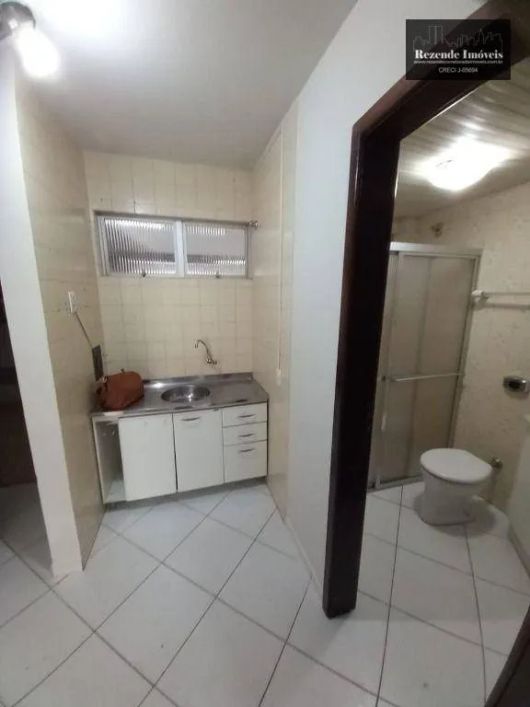 Sala comercial venda no centro