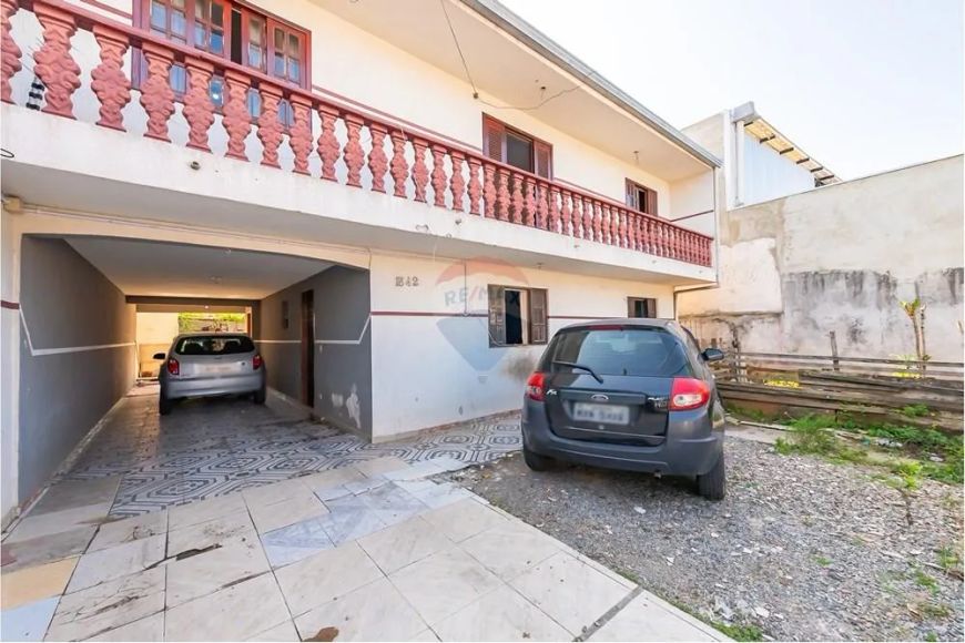Sobrado à venda bairro Fazendinha 7 quartos.