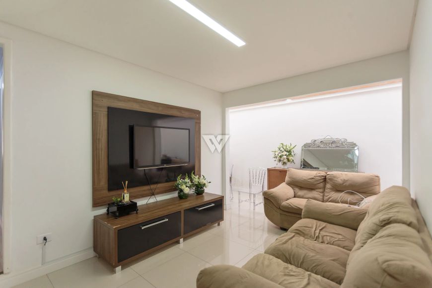 Casa no Alto da XV, residencial ou comercial, 153m, 3 qtos, 1 suite, 2 vagas, terreno153m, ZR3