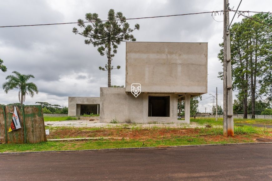 CASA em condomínio fechado com 4 suítes em fase de construção, terreno com 1590 m2