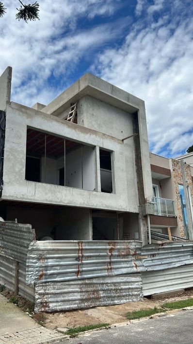 SOBRADO MODERNO DE ALTO PADRÃO 3 QUARTOS +TERRAÇO NO UMBARÁ