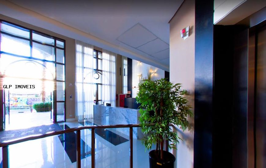 Sala comercial à venda em Curitiba, Cristo Rei, 31m²