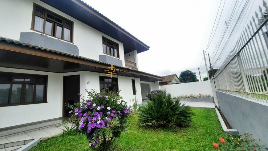 Casa Padrão para Venda em Uberaba Curitiba-PR