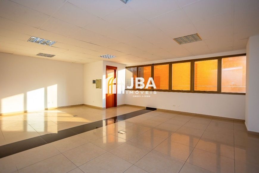 EXCELENTES SALAS COMERCIAIS