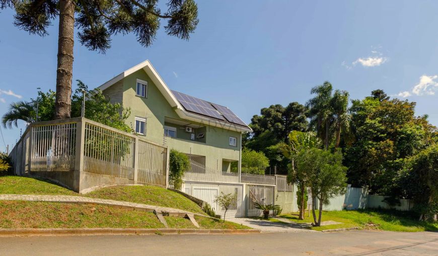 Casa à venda no Bigorrilho ARYA1
