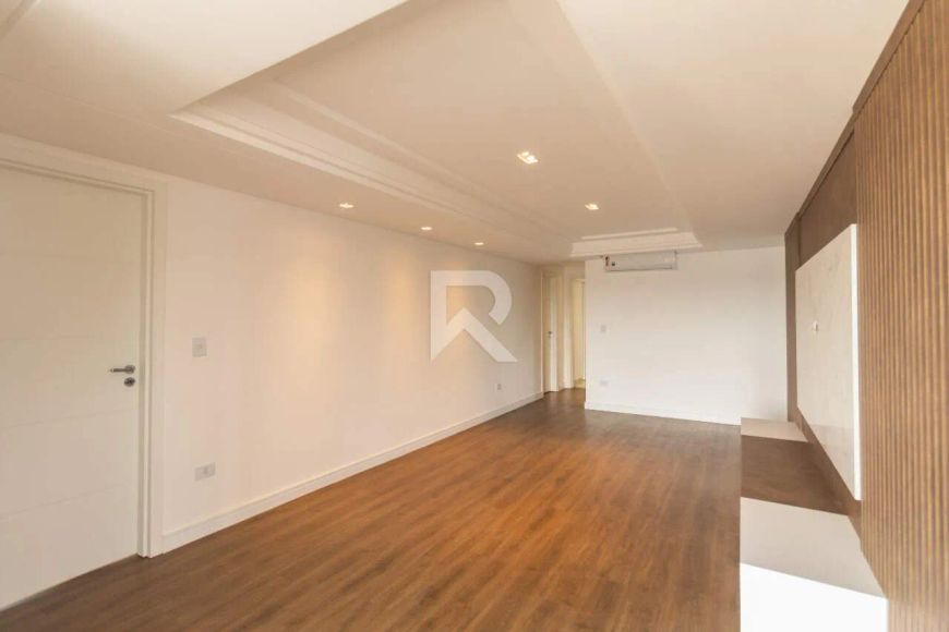 Cobertura Nova de Alto Padrão, 3 Suítes, Venda 439,31 m² - Santa Quitéria - Curitiba/PR