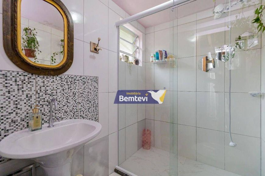 Terreno de 330m², com DUAS CASAS no Vista Alegre – Curitiba/PR