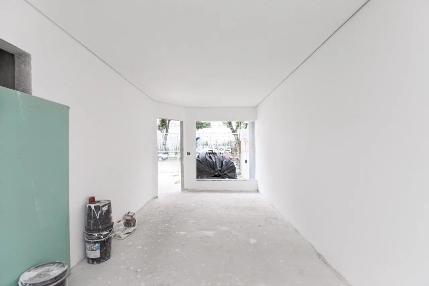 Sobrado 02 com 03 Quartos, Closet e 02 Vagas no Hauer